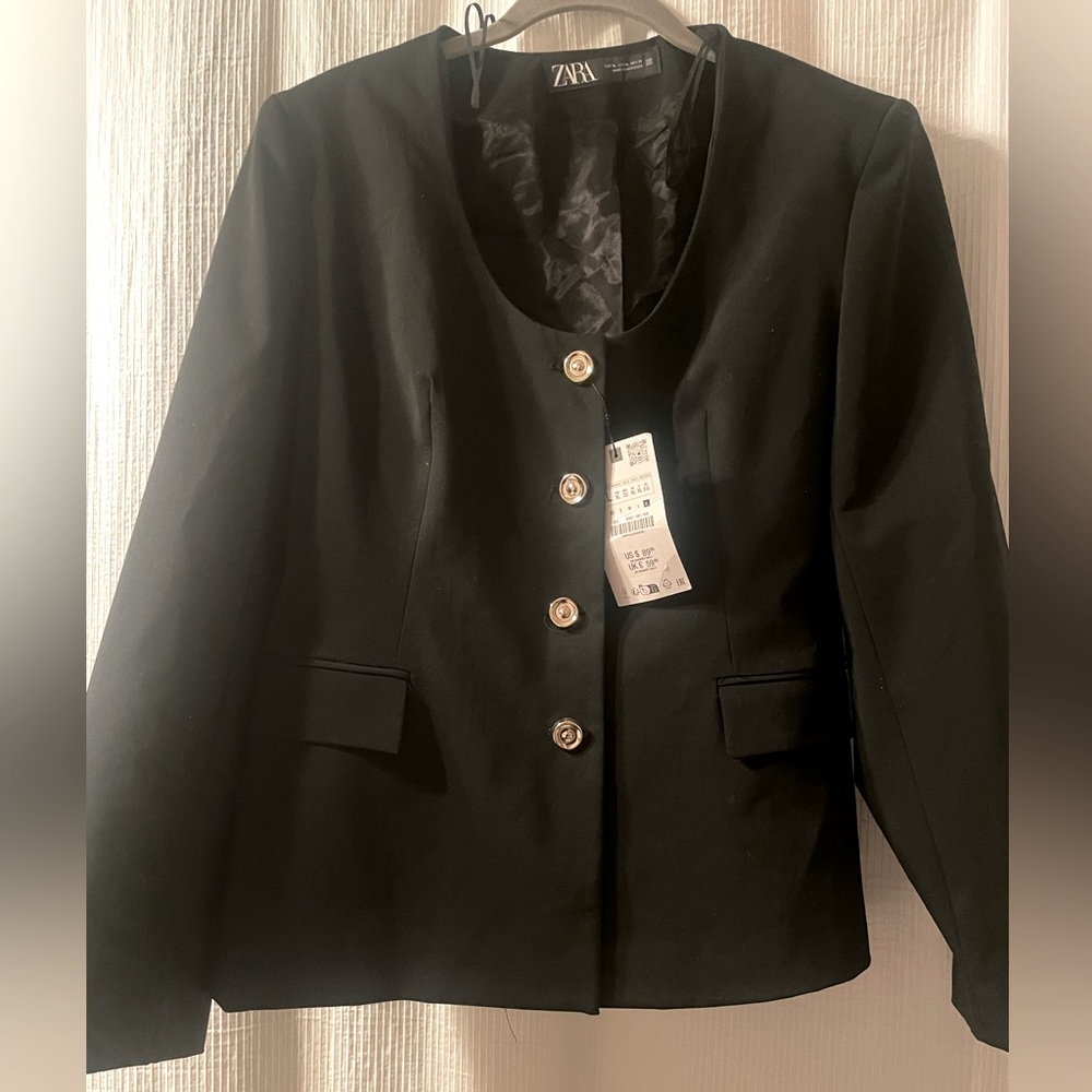 ZARA Round next blazer